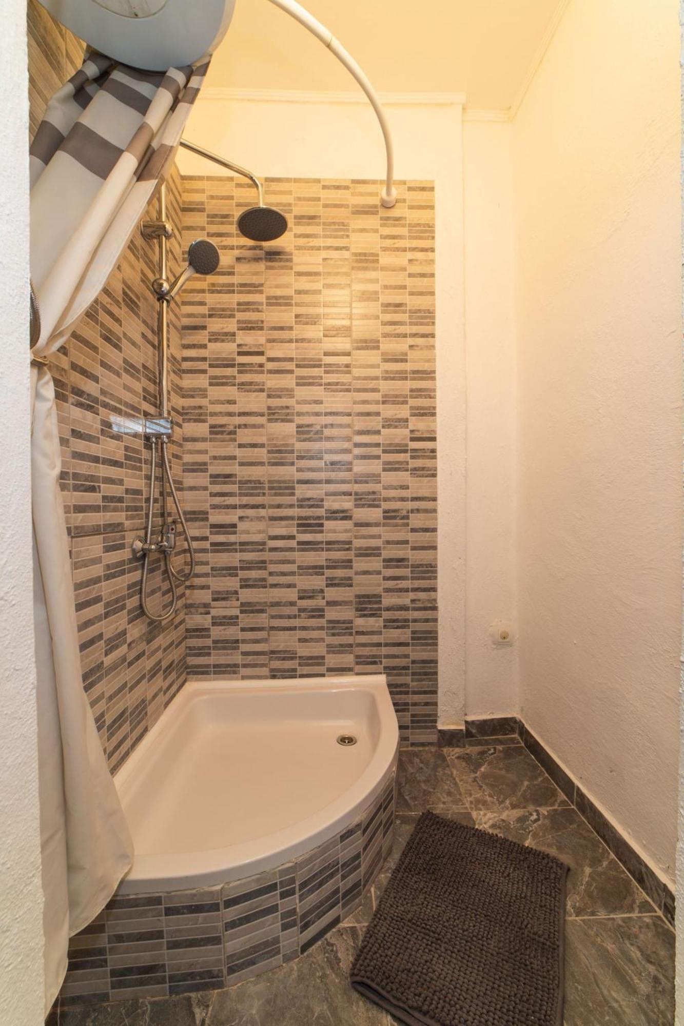 Apartment Livaja Kaštel Novi Zimmer foto